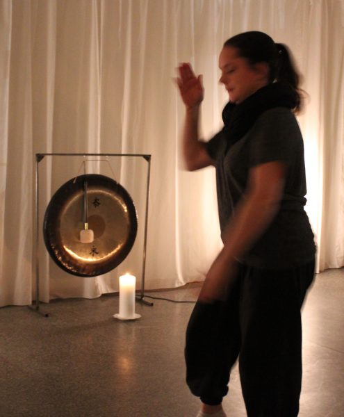 Medicinsk Qigong/Tai Chi/Gong meditation visades upp