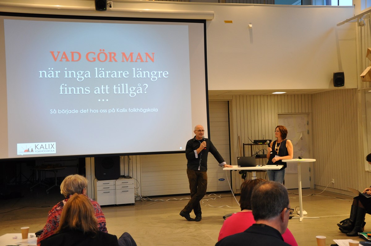 Vad gör man när inga lärare längre finns att tillgå?